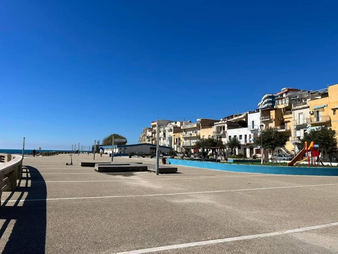 Appartamento Mare Blu ชากกา ภายนอก รูปภาพ
